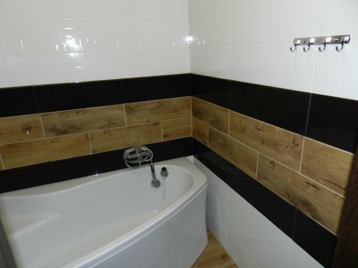 3-Room Luxury Apartment 100M2 On Sobornyi Avenue 193, By Grandhome Zaporizhia Exterior foto